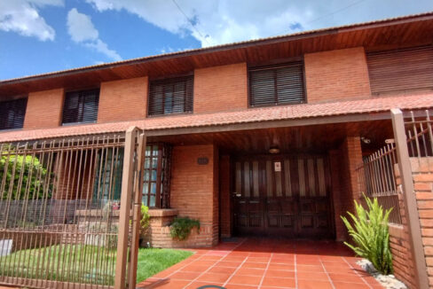 7c98ae74-7021-4b1a-a10a-db7c55db6fa1