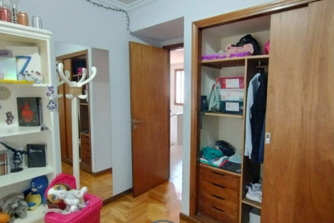 ab348194-6c41-46ba-bce2-7a5c954e5f70