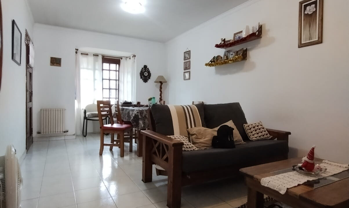 b6f9ba92-eac3-4799-81fe-281384acac8d