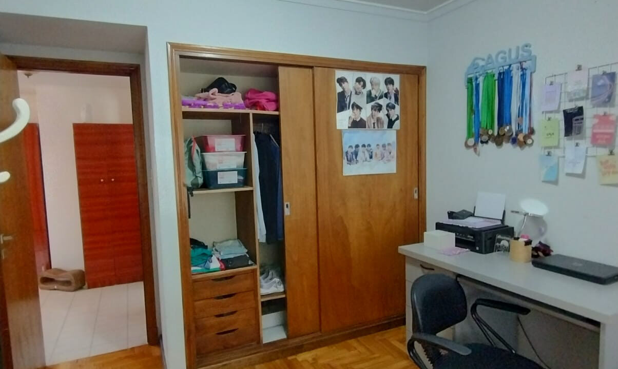 d6ff6395-5daf-4592-aadd-af974d8b6c89