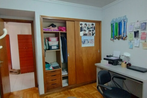 d6ff6395-5daf-4592-aadd-af974d8b6c89