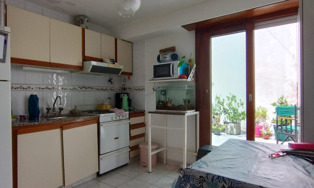 ef0431f2-d954-4d2d-b828-e42eb957b5d6