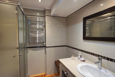 WhatsApp Image 2025-03-16 at 14.55.36 (1)