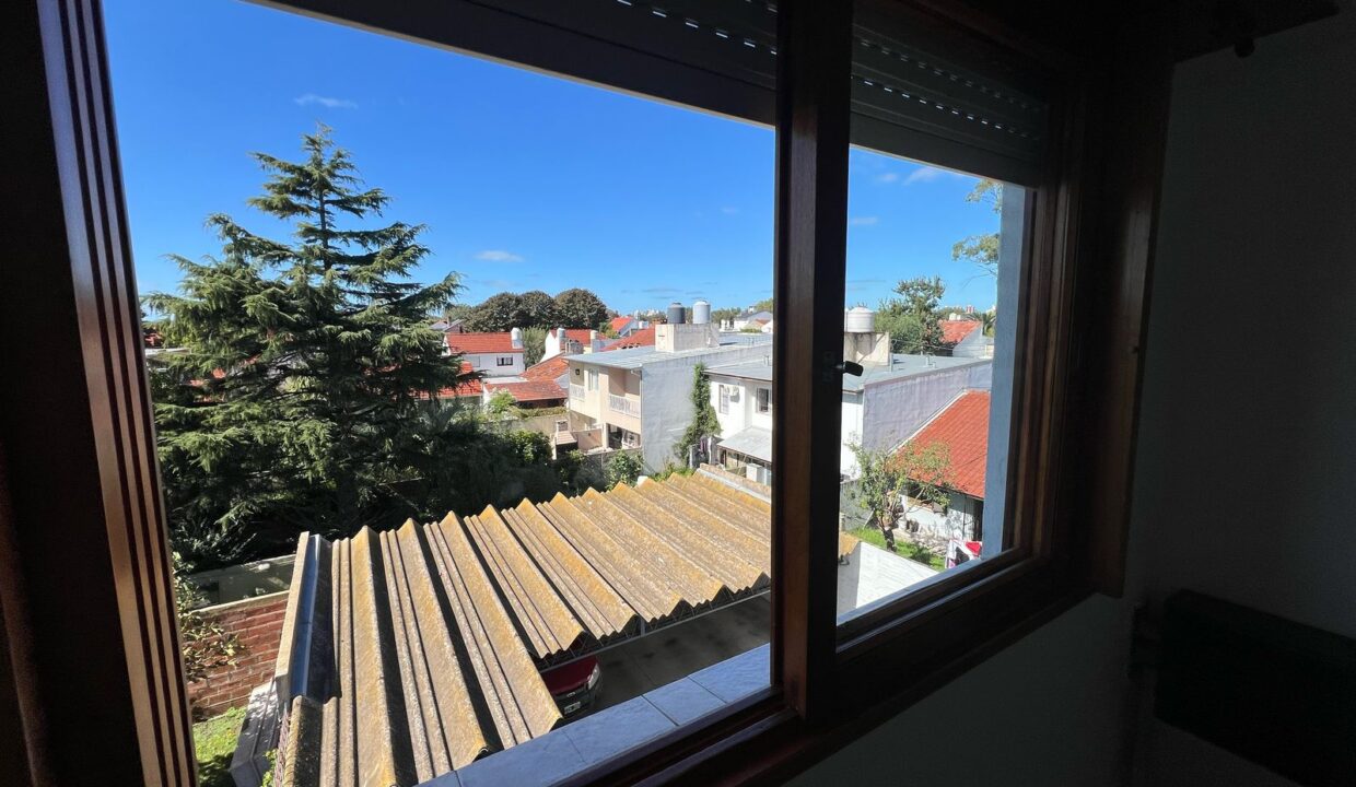 a54baeb2-8b3c-4ba6-a3f5-383ffe267d73