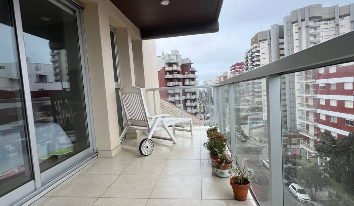 06336999-d36c-4a6c-9b29-51e57290b92b