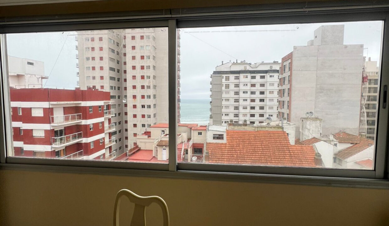 795d5bda-d673-40a9-85ab-f37442f05564