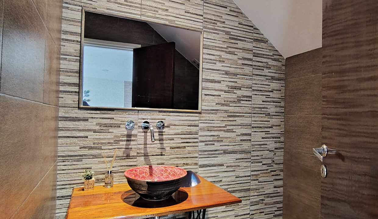 IMG_20250730_155713689_HDR