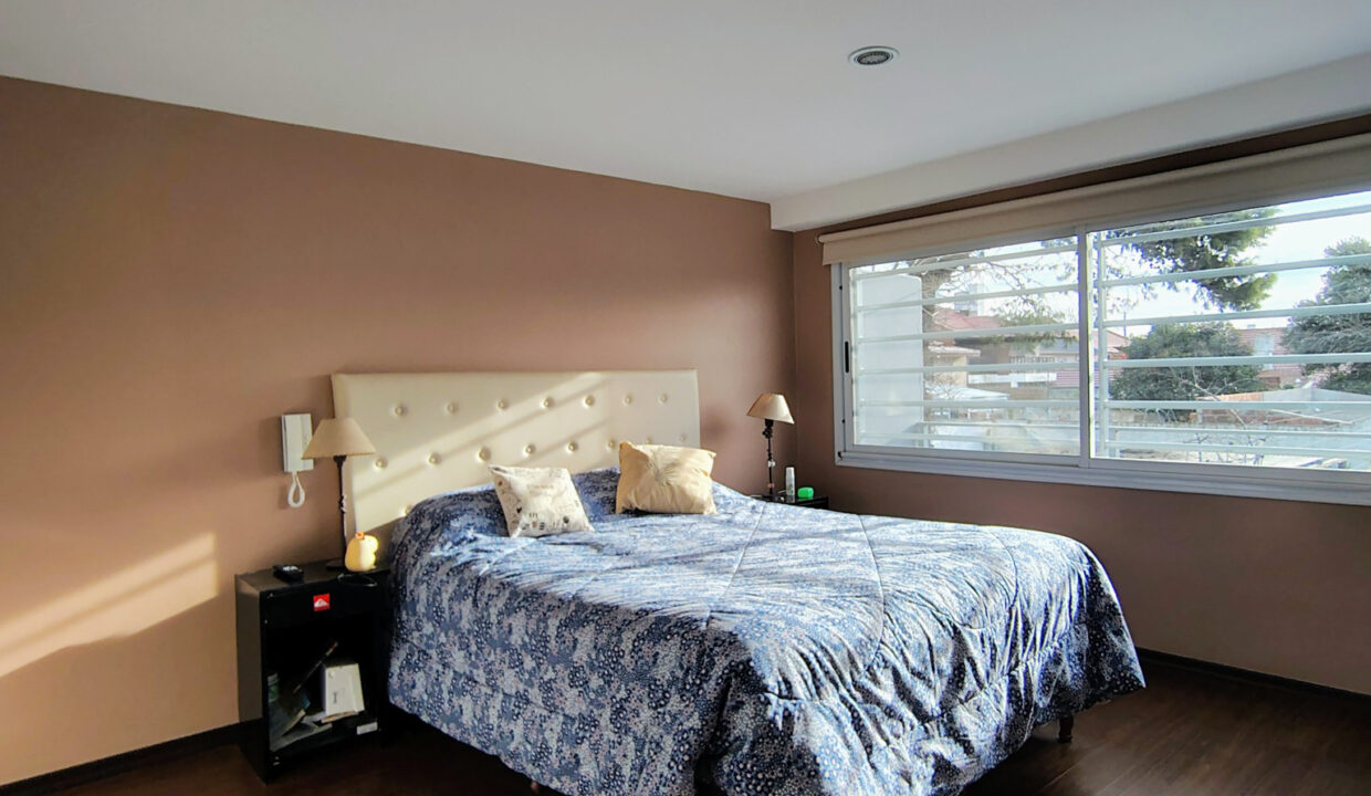 IMG_20250730_160156433_HDR_AE