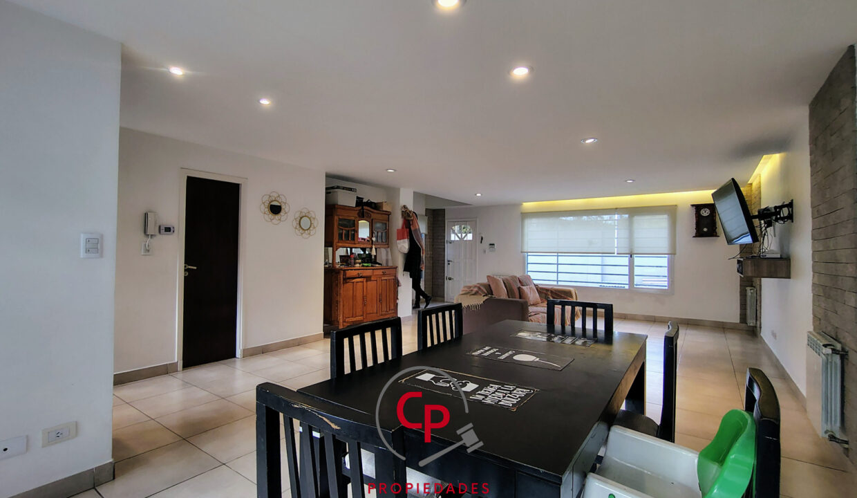 IMG_20250730_161615033_HDR_AE