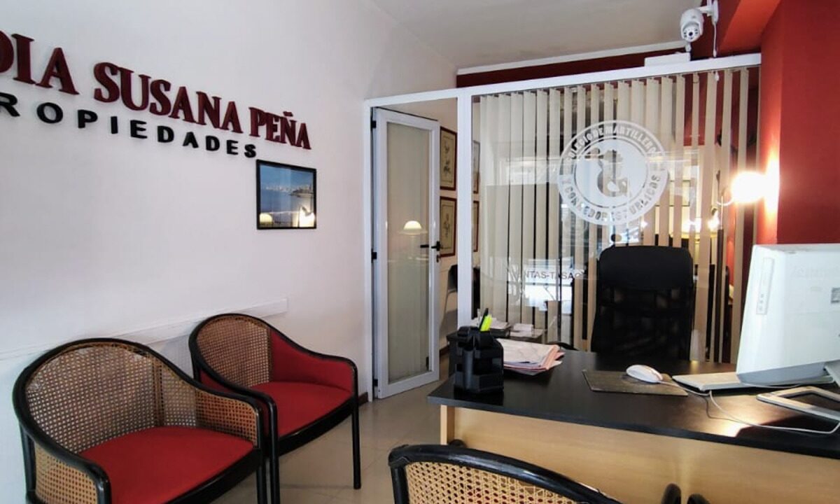 45f28931-8c0a-4372-80cc-94a8a967b39b