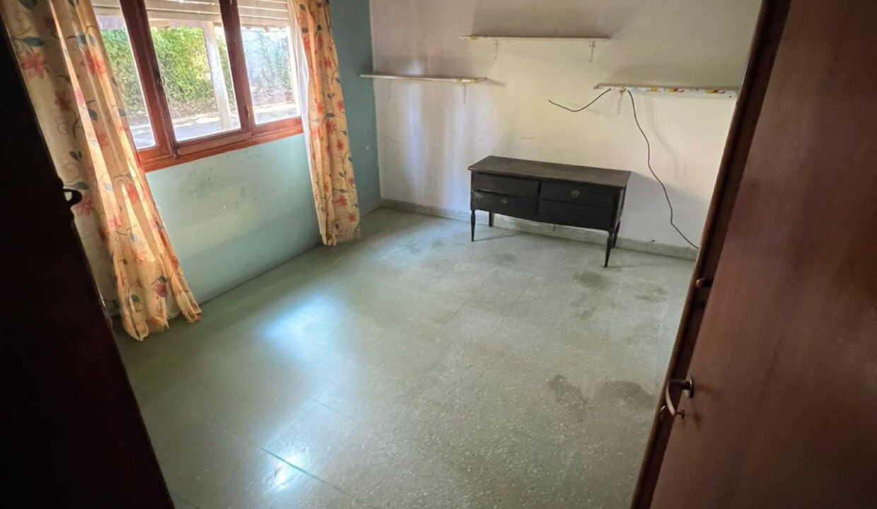 22d754b1-7f7f-41e1-b304-feaf5127f283