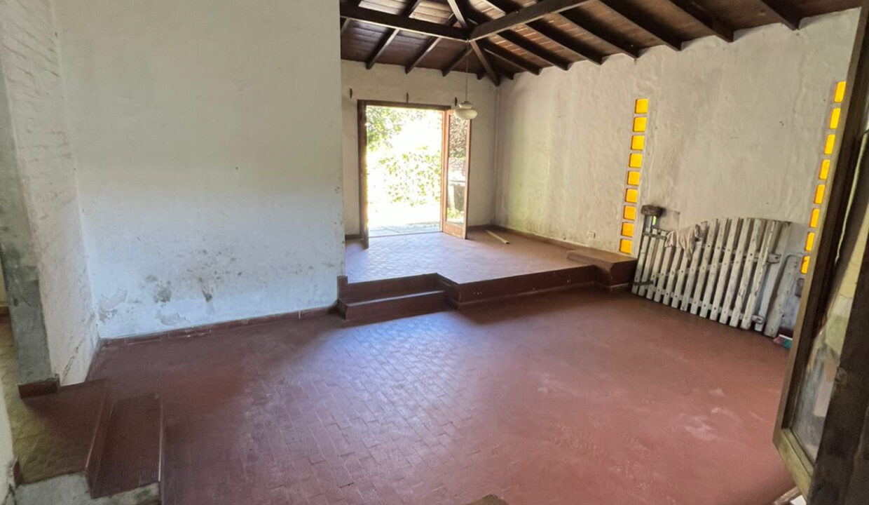 f00e6dd9-a217-4582-a950-ea27ea64b35a