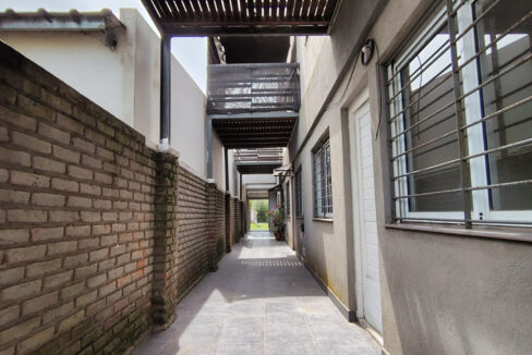 7825a2fe-a3c6-450a-ab2f-172cee5b4aa5