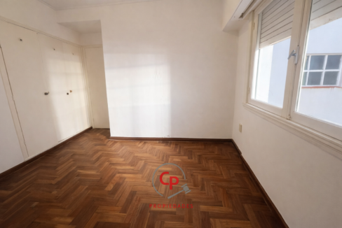 08a7a2ff-b20f-4c1b-aa7b-a52bf2c6d2e7