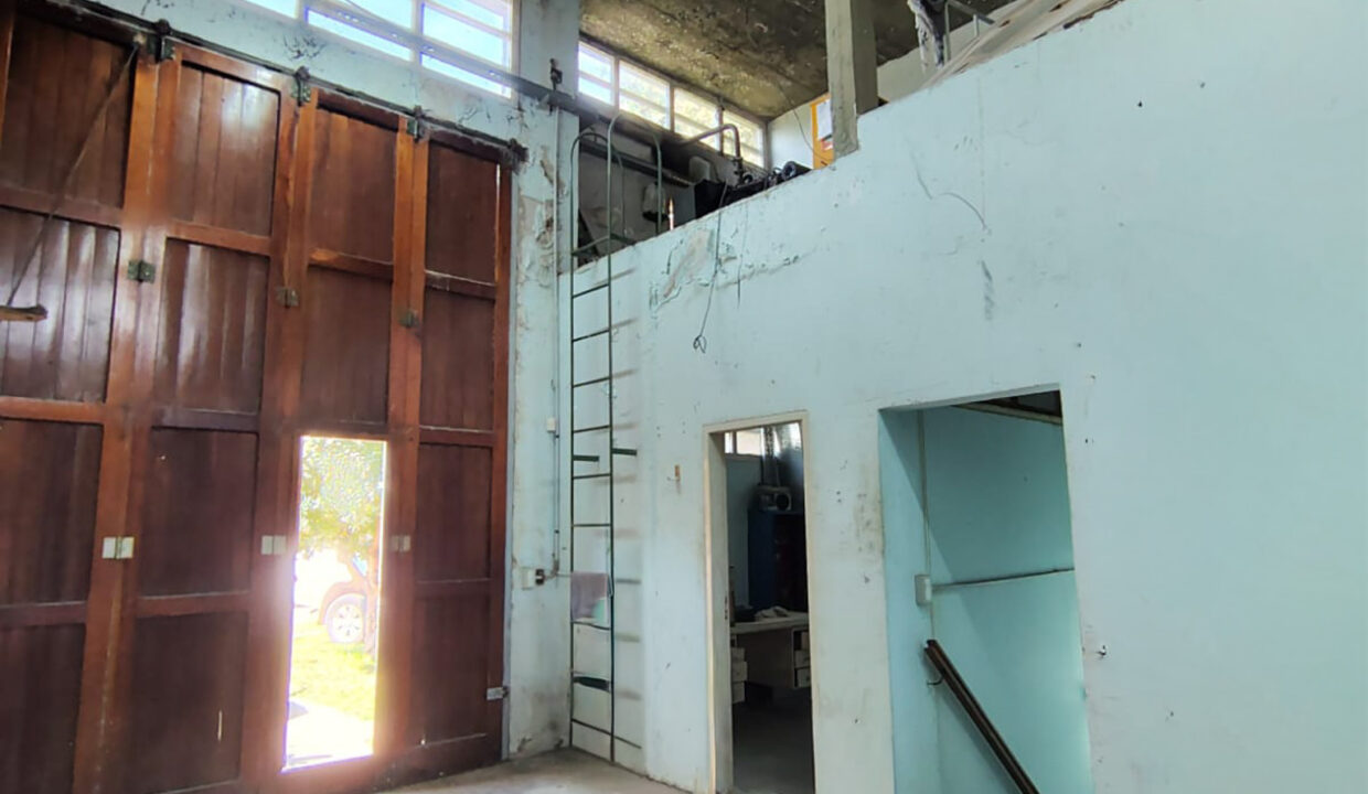 8fc26298-f5d5-4cca-8b57-63b9c353f7b6